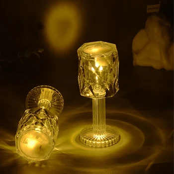 Diamond Tabel Lamp USB Akrüül Dekoratiivsed laualamp Magamistoas voodi kõrval Baar Crystal Tuled Teenetemärgi Romantiline Kingitus Öö Valguses