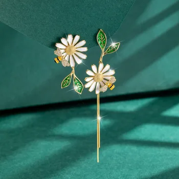 Uus Korea Daisy Lill Mesilaste Kõrvarõngad Naistele Päevalille Liblikas Tsirkoon Asümmeetriline Kõrvarõngas Tüdruk Partei Ehted Kingitus