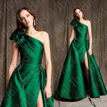 Müügil 2021 Roheline Õhtul Kleidid Täispikk Ühe Õla Varrukateta Vibu Plisseeritud Pulmas Külaline Hommikumantlid Lõhik Peokleidid